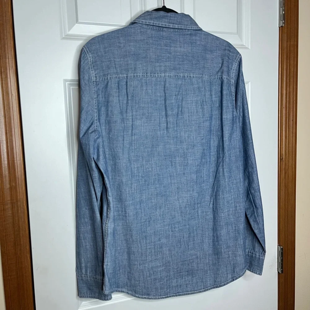 The Black Dog Mens Large Blue Chambray Button‎ Down Shirt Long Sleeve Casual